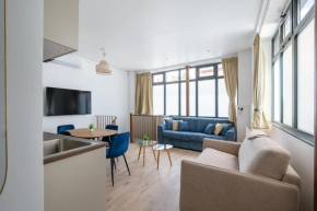 New 2 BR-2 BR in Paris 15 Eiffel CLIM
